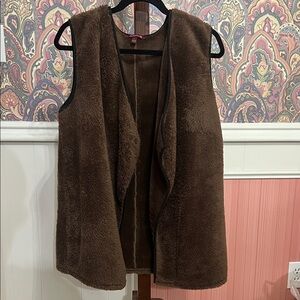 Cozy Brown Fleece Vest for Women